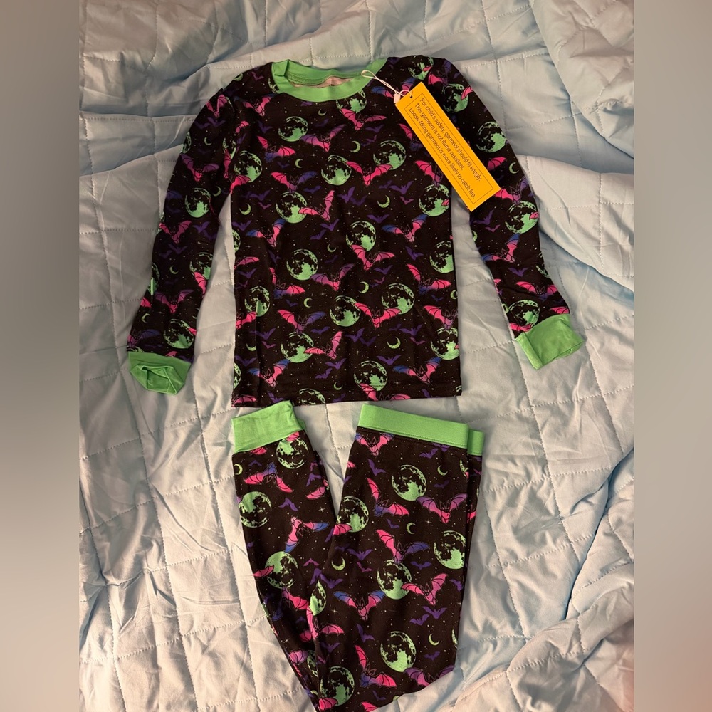 Sweet Little Cozy’s Halloween Bats Long Sleeve Pants On Set 4T NWT